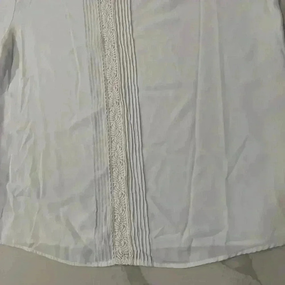 Vintage KB Lawrence White Polyester BackButton Blouse Lace Trim Detail Womens 14 - Picture 2 of 5